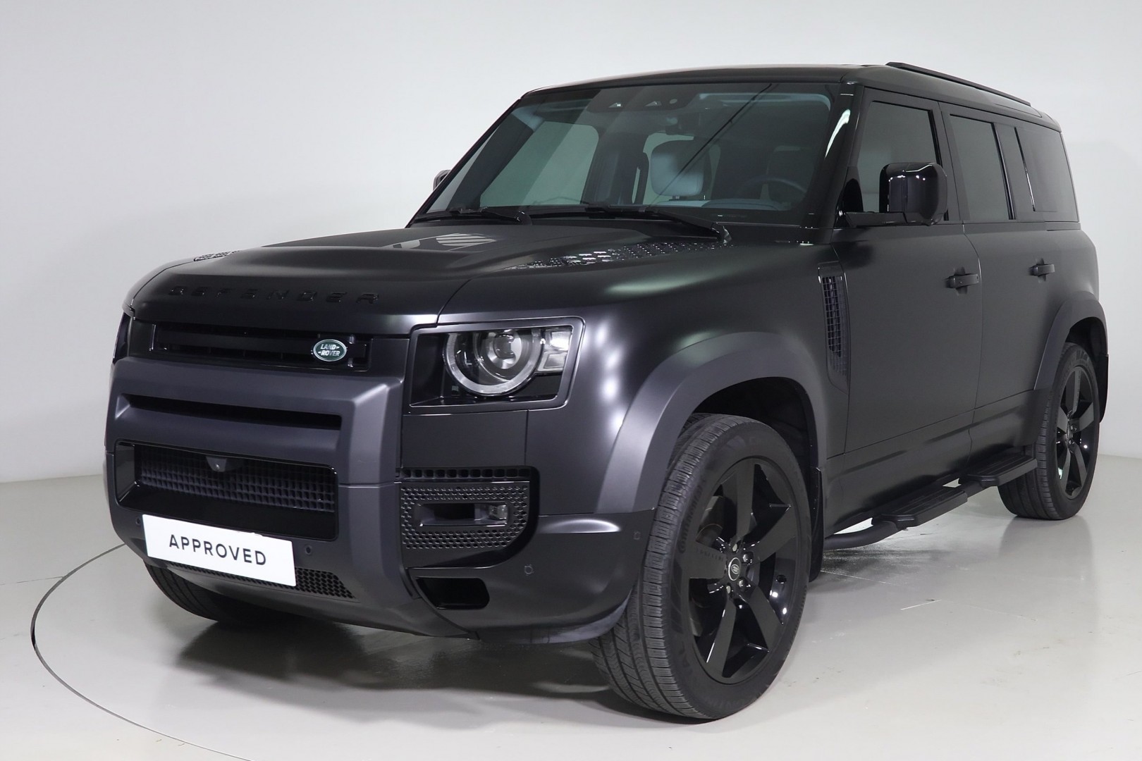 Land Rover Defender 110 Hse X-dynamic 2025 in Bahrain
