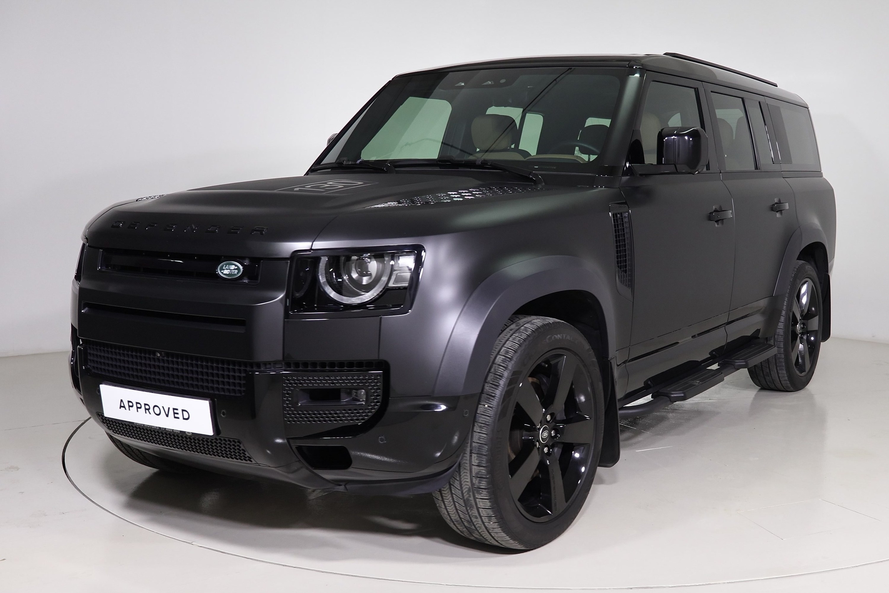 Land Rover Defender 130 Dynamic Hse 2025 in Bahrain