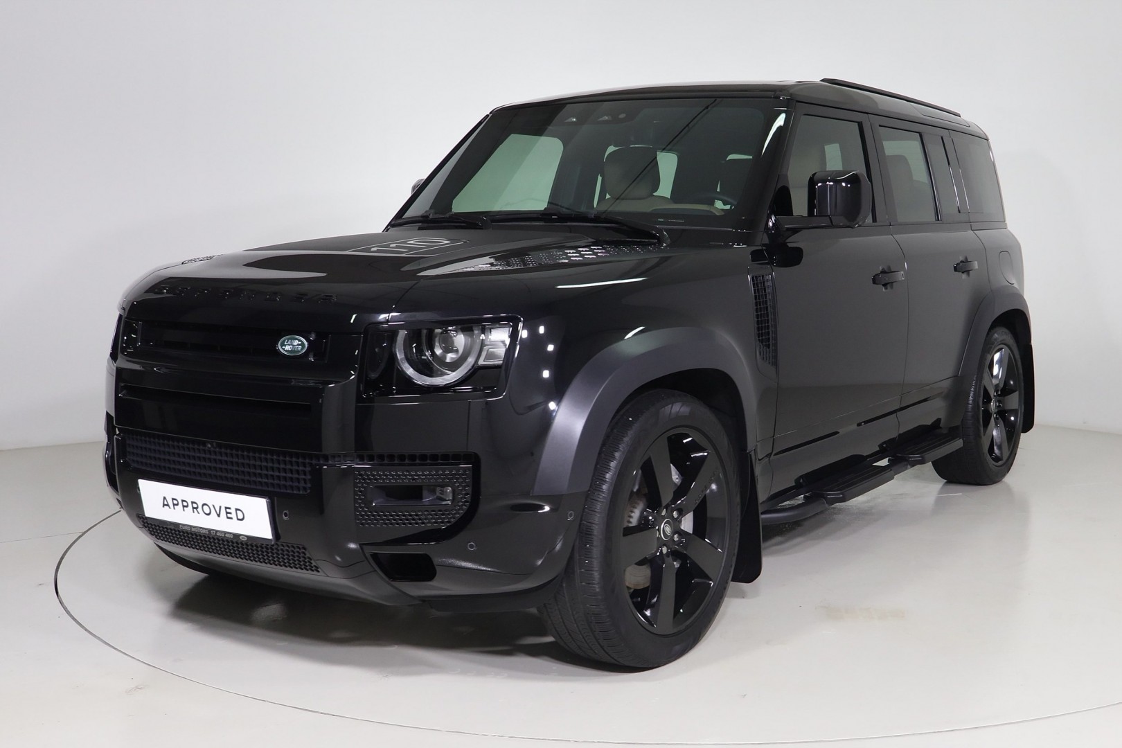 Land Rover Defender 110 Dynamic Se 2025 in Bahrain