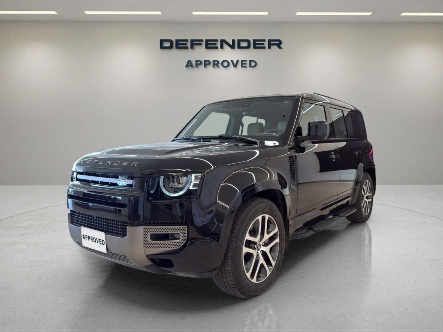 Land Rover Defender 110 X-dynamic Hse 2025 in Saudi Arabia