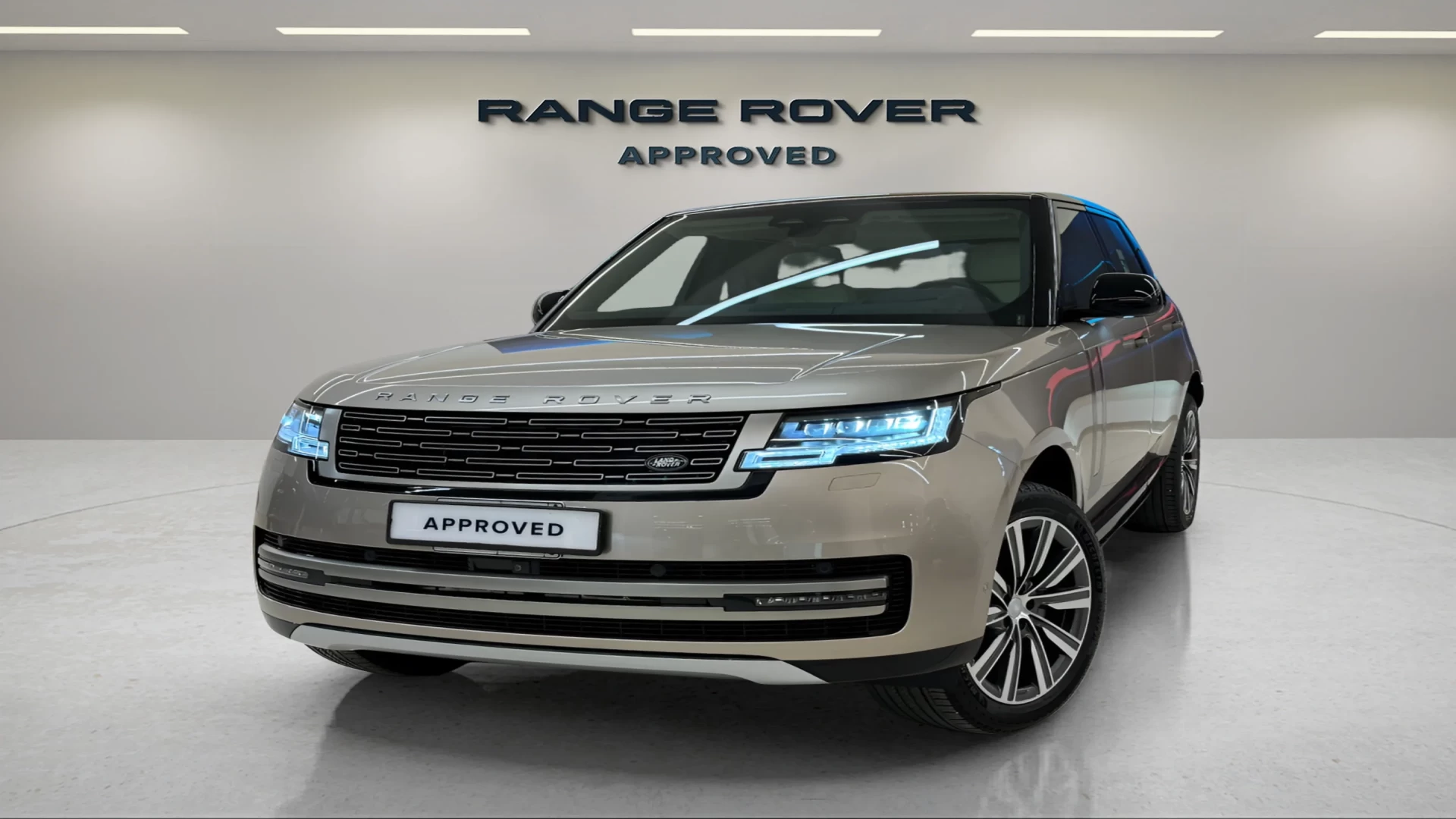 Land Rover Range Rover Hse 2025 in Saudi Arabia
