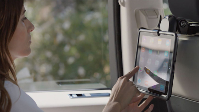 Get Land Rover Click and Play - iPad 2 - 4 At SAR 591.00