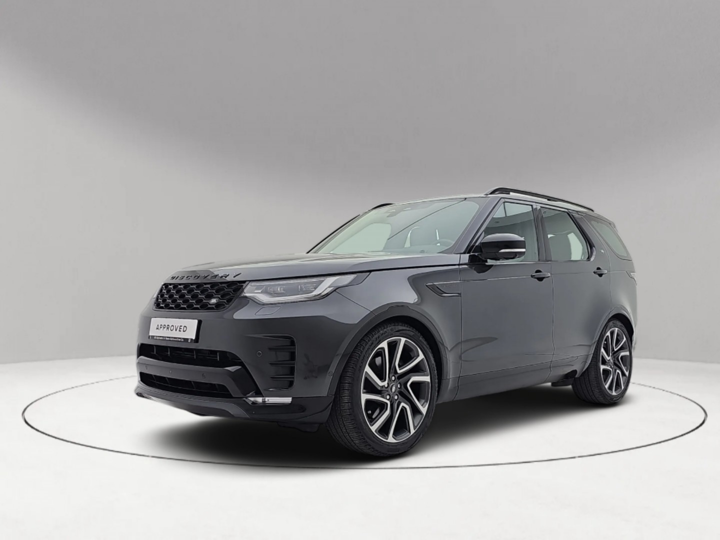 Land Rover Discovery Dynamic Hse 2024 in Kuwait