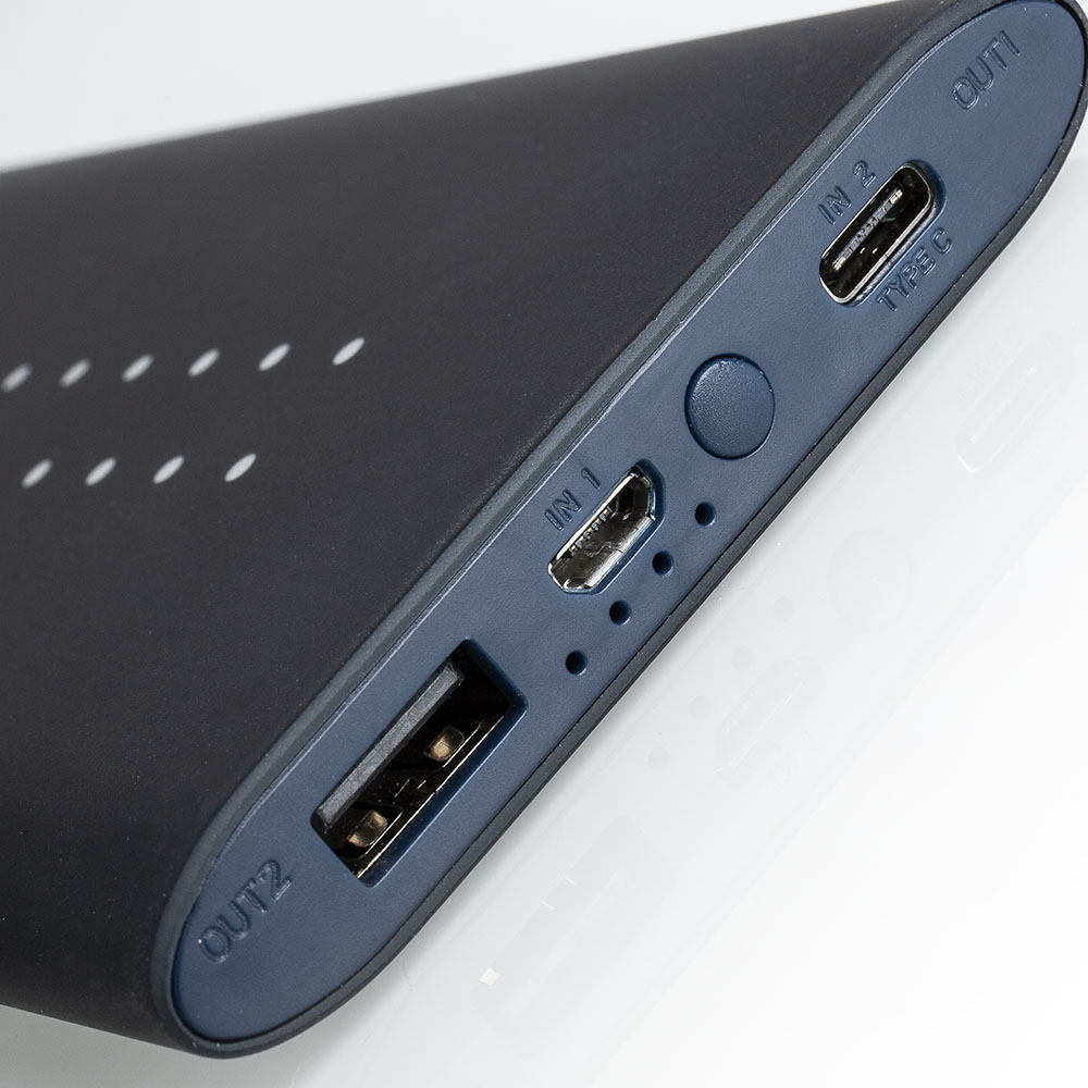 Buy Land Rover Defender USB 16GB - Silver Accessories Online