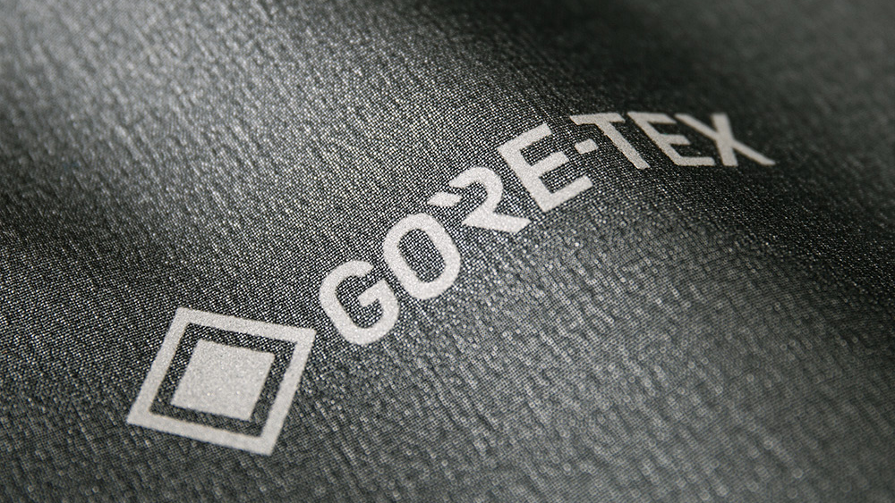 Buy Land Rover MEN'S GORE-TEX PACKABLE JACK Accessories Online