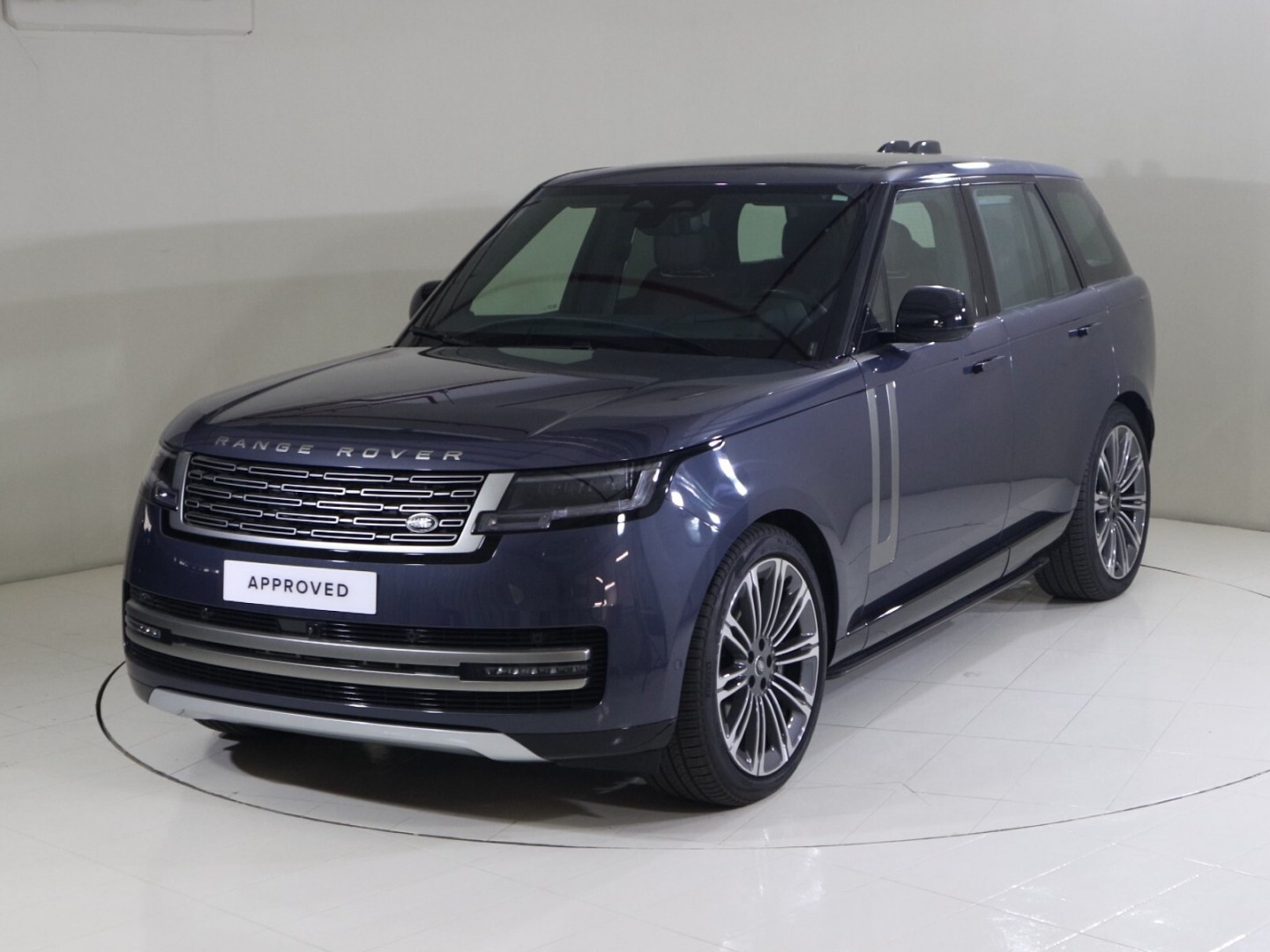 Land Rover Range Rover Hse 2024 in Uae