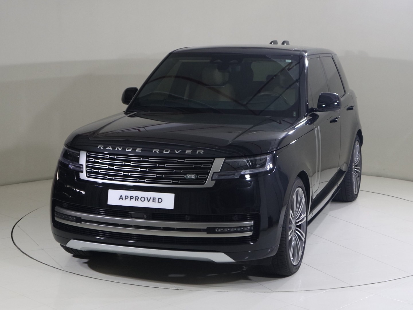 Land Rover Range Rover Hse 2024 in Uae