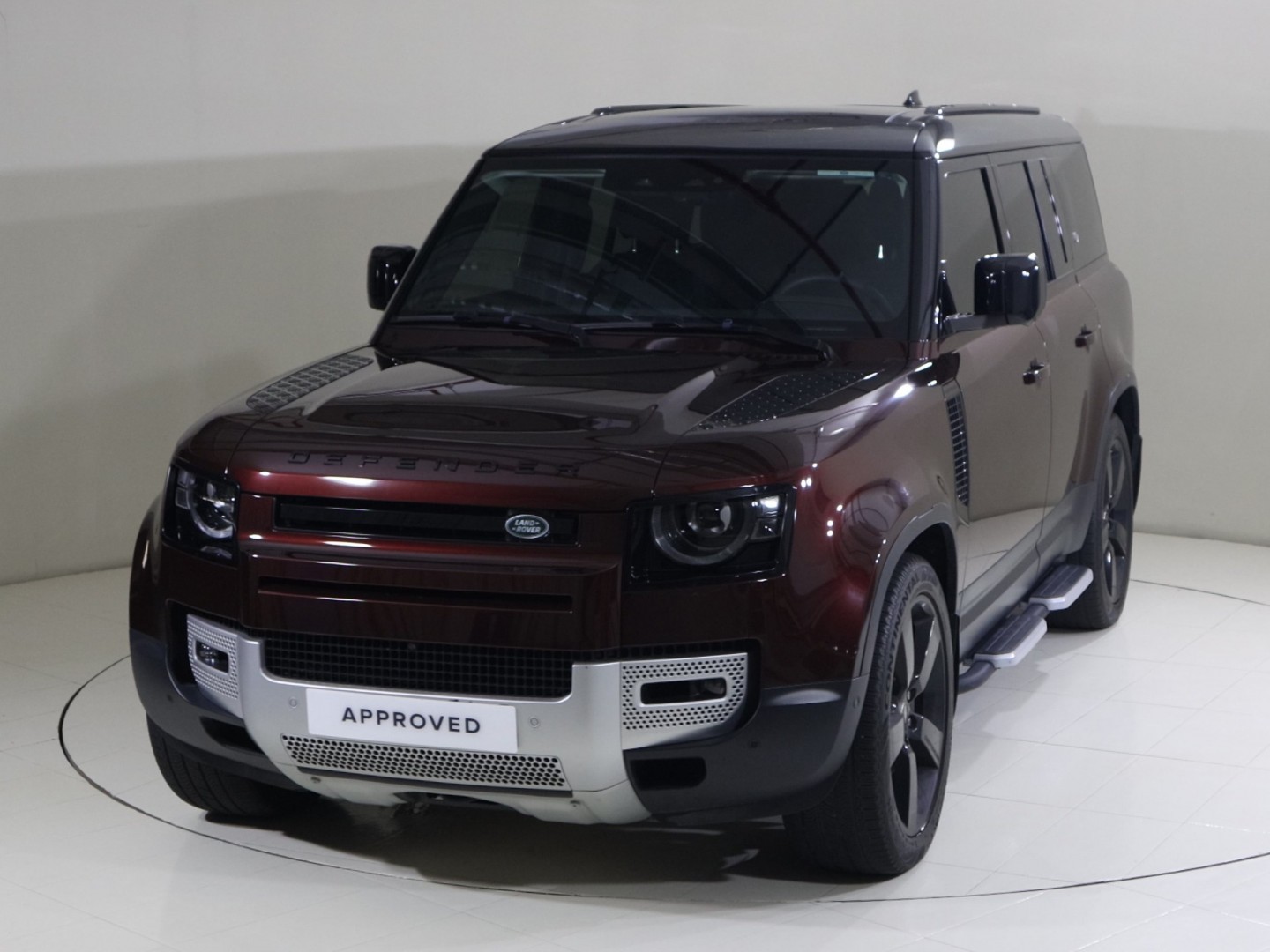 Land Rover Defender 130 Se 2023 in Uae