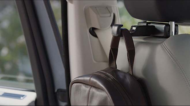 Get Land Rover Click and Hook At AED 234.00